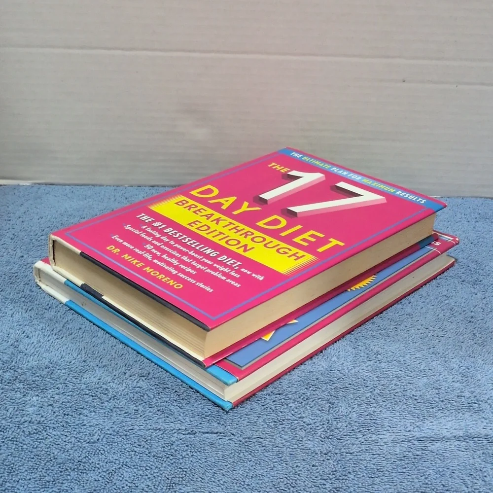 Dr. Mike Moreno The 17 Day Diet & Cookbook Hardback Book Copyright 2014